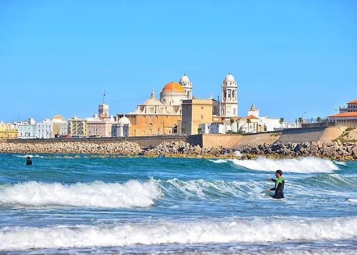 Playa Tanguillos Del Mar