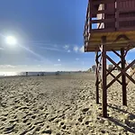 Playa Tanguillos Del Mar