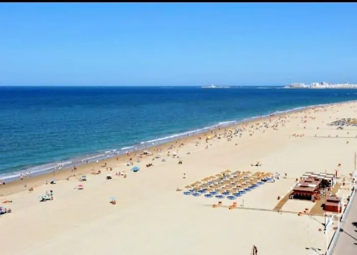 Playa Tanguillos Del Mar Kadyks